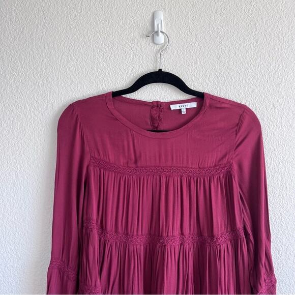 RO&DE Womens Burgundy Tiered Lace Blouse - Picture 2 of 13